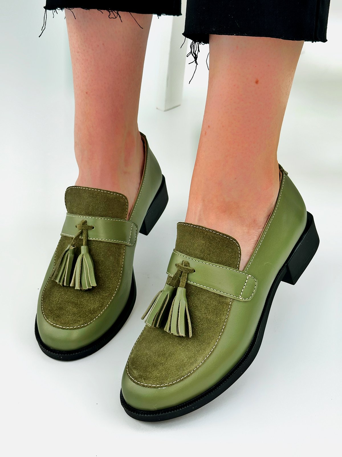 Foto: «Englische» Loafer aus 100% Leder/Veloursleder