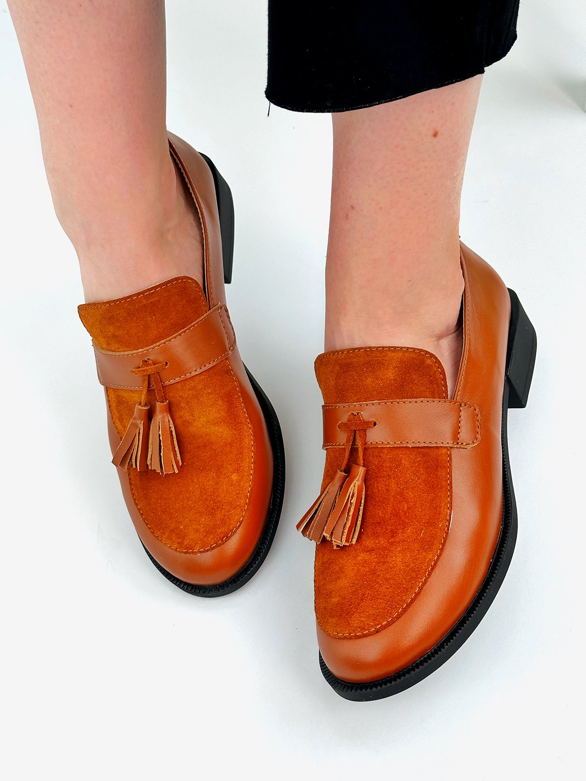 Foto: «Englische» Loafer aus 100% Leder/Veloursleder